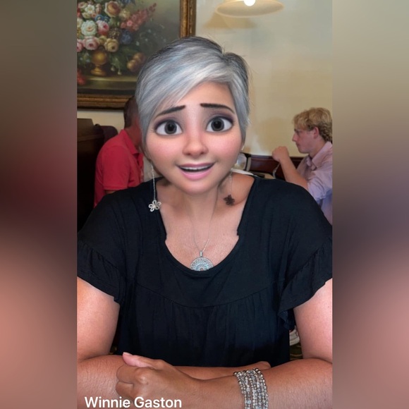 Meet your Posher, Winnie - Picture 3 of 4